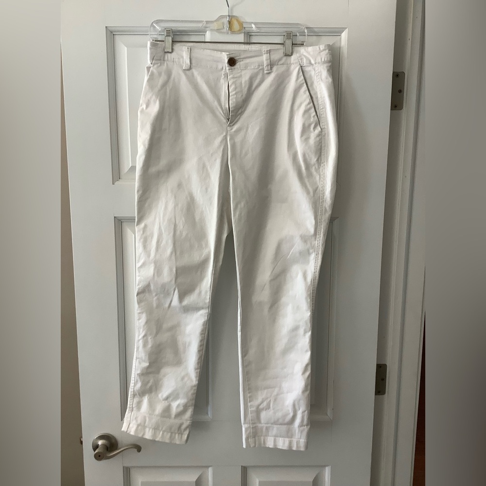 GAP Girlfriend Khaki White